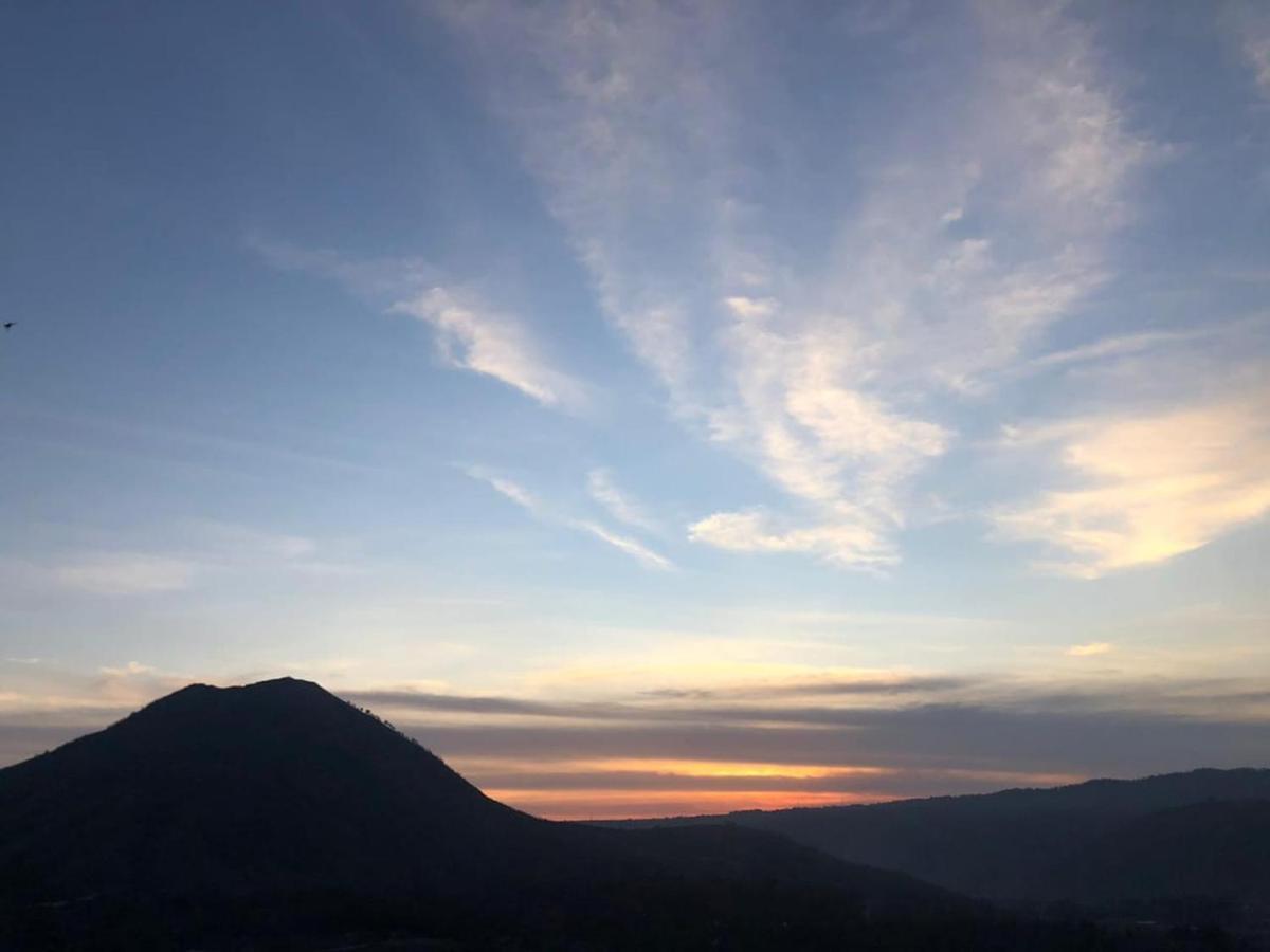 Volcano Lake View 金塔马尼 外观 照片